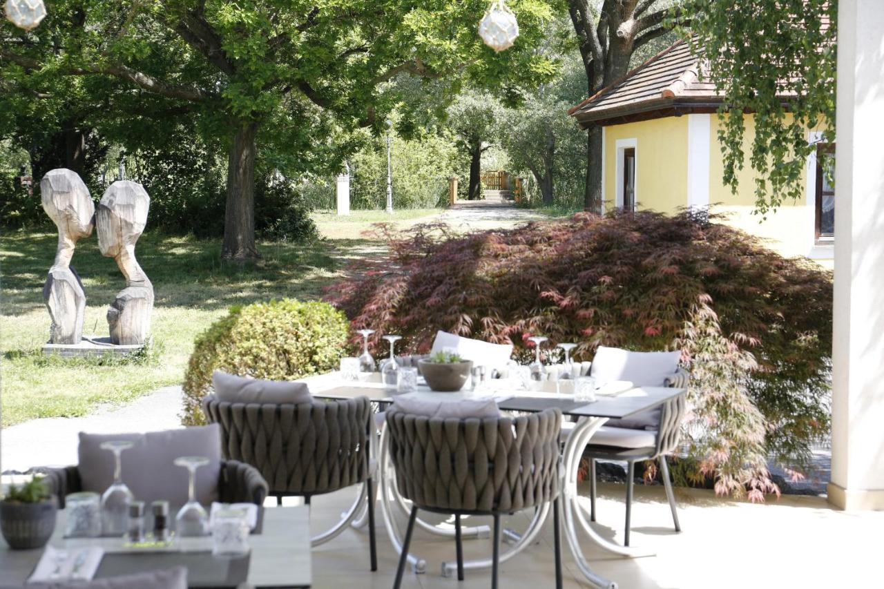 Birkenhof Gols - B & B - Wohlfuehl Hotel Mit Wochenend-Restaurant מראה חיצוני תמונה
