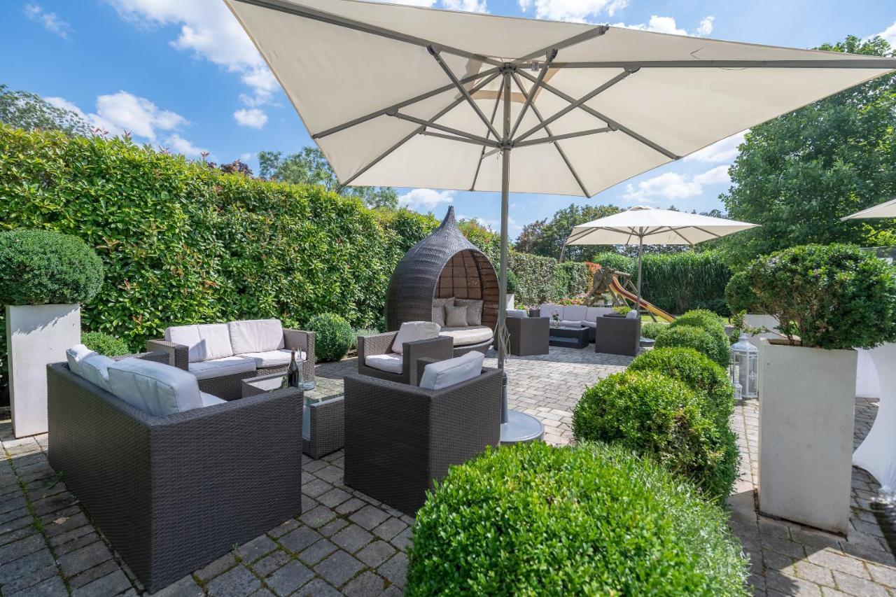 Birkenhof Gols - B & B - Wohlfuehl Hotel Mit Wochenend-Restaurant מראה חיצוני תמונה
