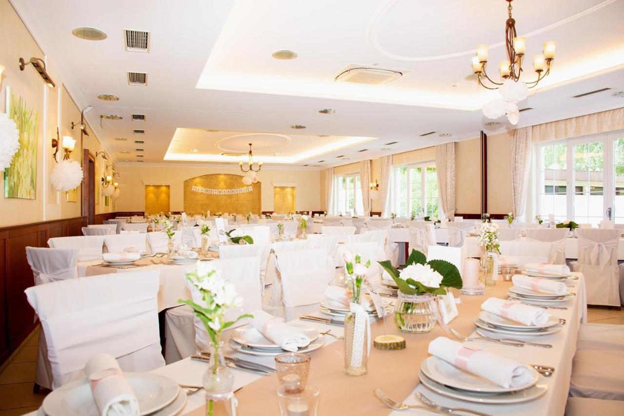 Birkenhof Gols - B & B - Wohlfuehl Hotel Mit Wochenend-Restaurant מראה חיצוני תמונה